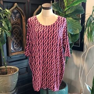 LuLaRoe oversized Irma geometric tunic top